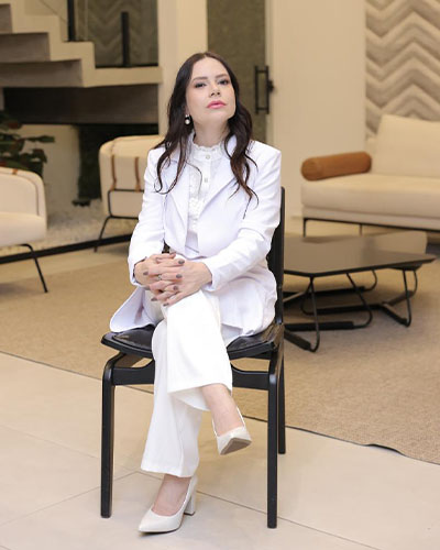 dra-yara-falcao-endocrino-especialista-hormonal-home-splash-2 dra-yara-falcao-endocrino-especialista-hormonal-home-splash-2